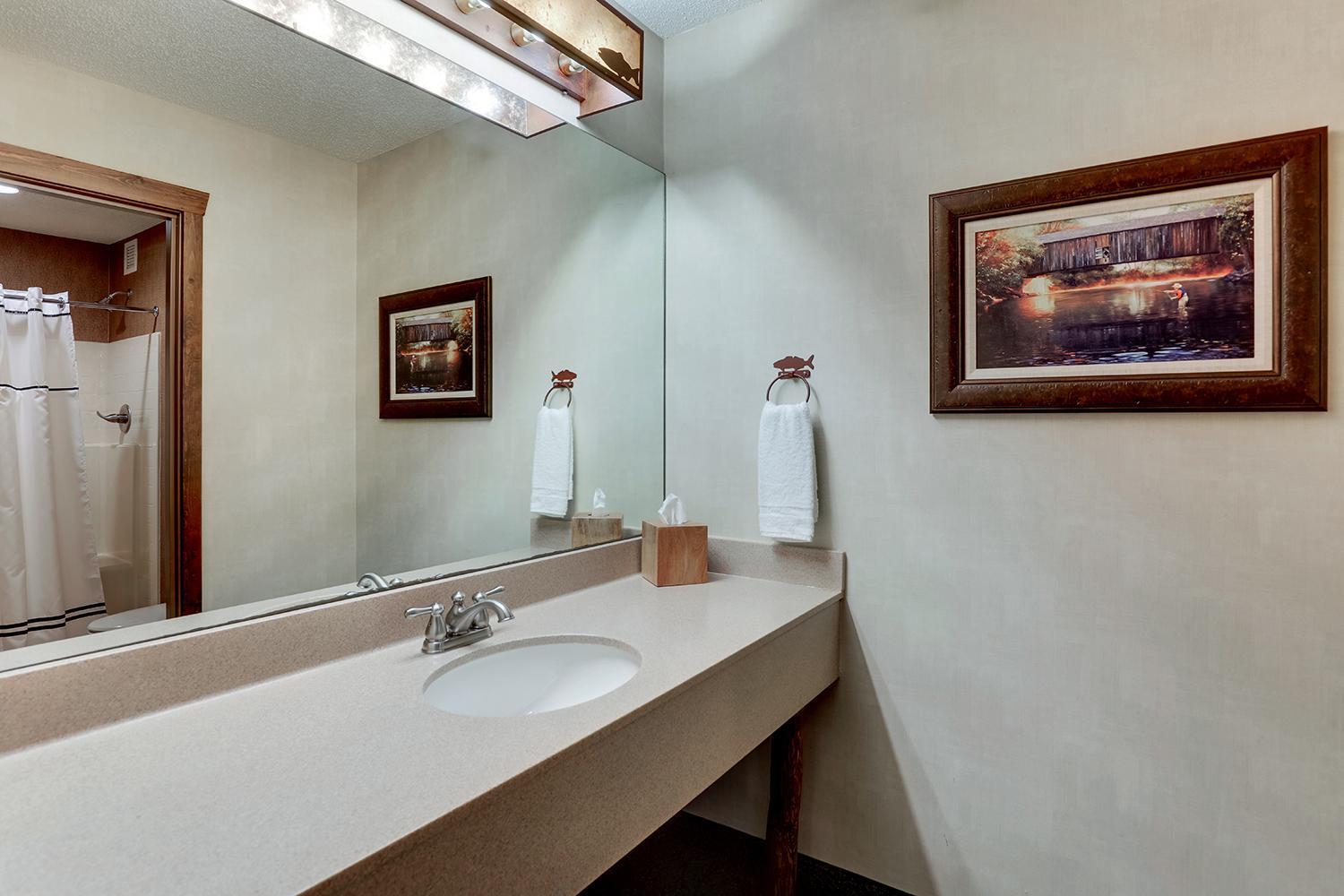 Stoney Creek Hotel